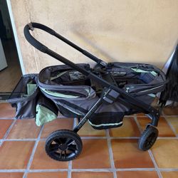 Evenflo Pivot Xplore Dreams Wagon Stroller