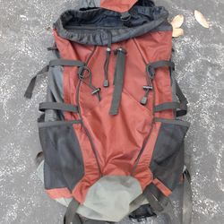 Field an stream all around backpack