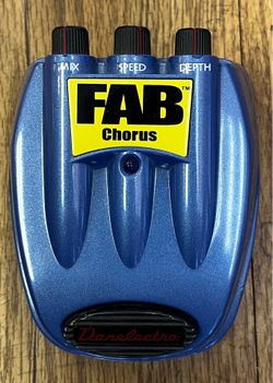 DANELECTRO FAB CHORUS PEDAL