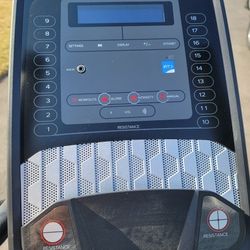 Barely Used Pro Form Elliptical $350 Cash