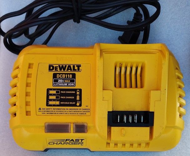 DeWalt Fast Charger 20v