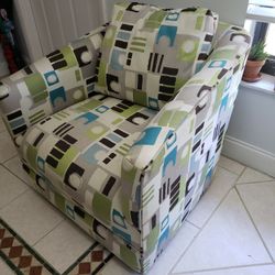 Armchair- swivel.... Good Condition