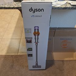 Dyson v15 Detect NEW