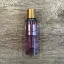 Victoria's Secret Fragrance Mist (Love Spell)