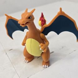 Pokémon Charizard Deluxe Action Battle Feature Figure 4in Toy Set Kids Toys Dragon Video Game Figs