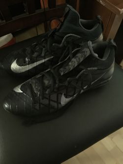 NIKE CLEATS