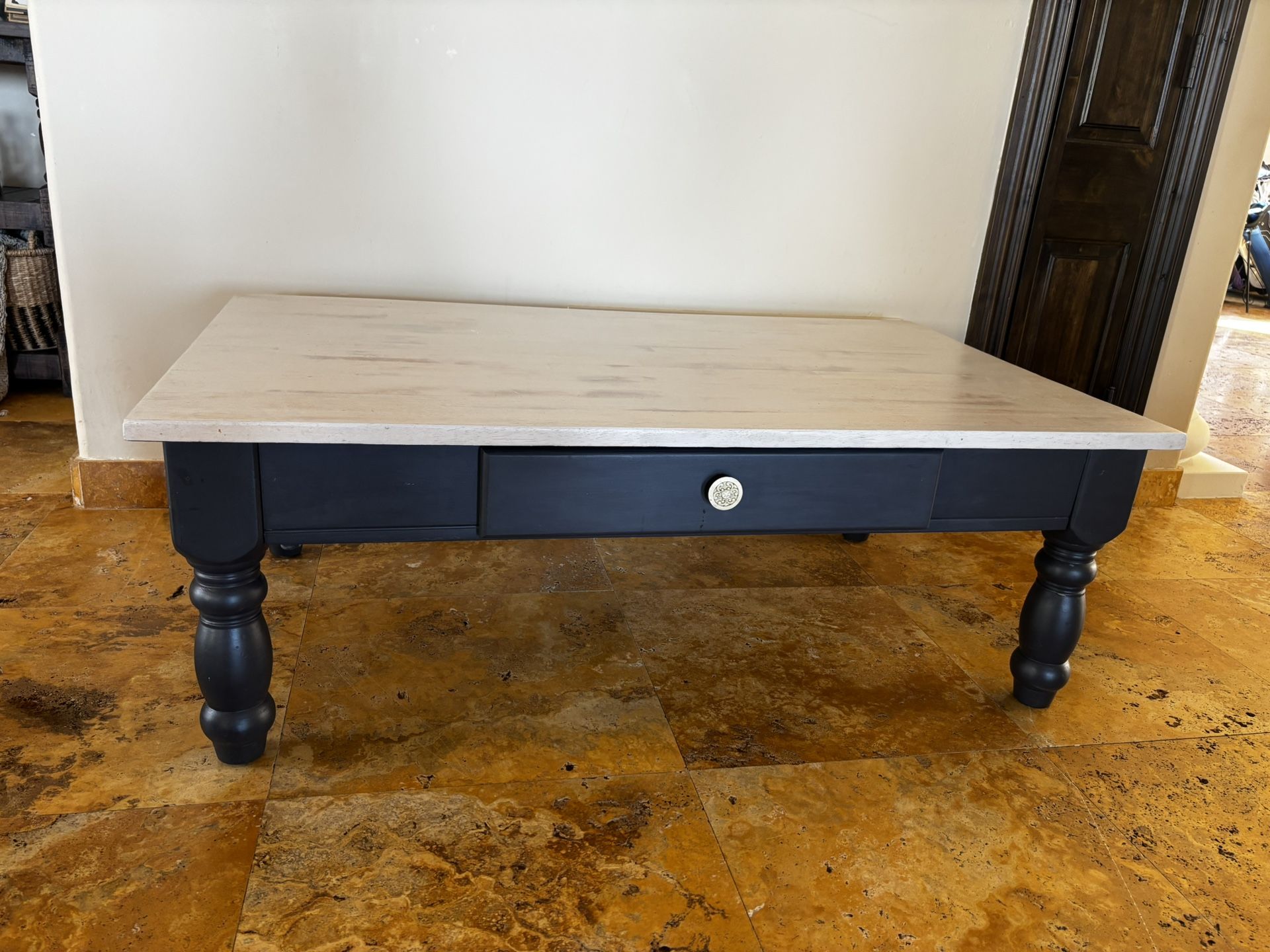 Rustic Farmhouse Coffee Table