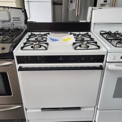 🎃Wicked Good Sales! Whirlpool Gas Stove-Warranty Included 