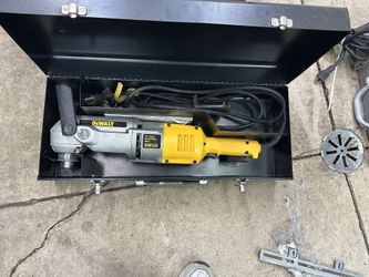 Dewalt 1/2 Right   Angle Drill. Electric 