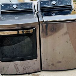 LG Electric Washer And Dryer 