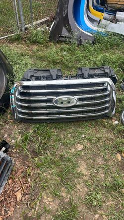 2015-17 ford f150 chrome grille and shutters