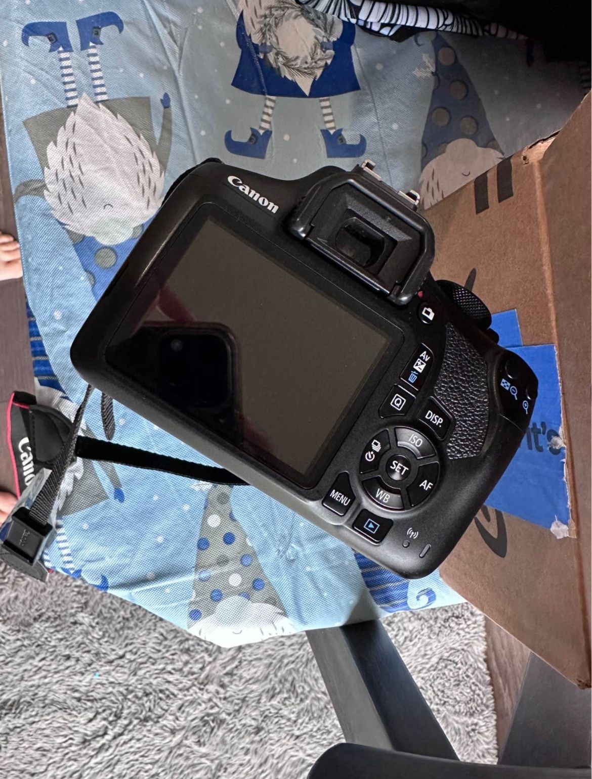 Canon DSLR digital camera