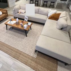 L Couch With Ottoman