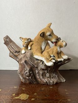 Ceramic Lion Mother With Two Cubs On A Stump 