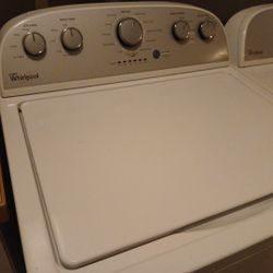 washer, dryer and freezer 