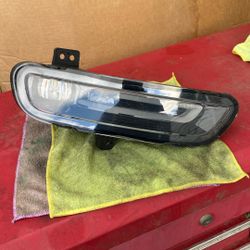 2017-2021 Jeep Grand Cherokee LH Passenger Side LED Fog light Assembly 