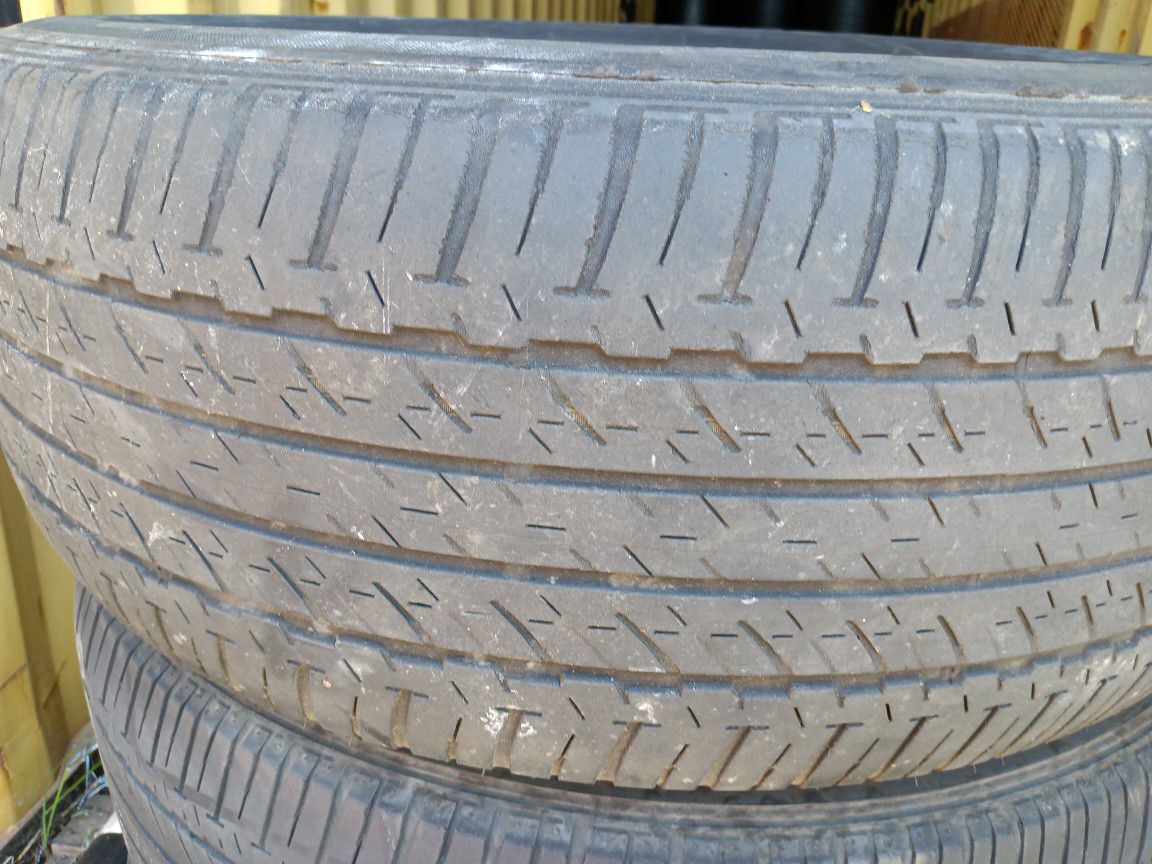 245/60/18 Bridge Stone Tires