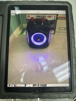 Bluetooth JBL ENCORE SPEAKERS AND 2018 MENS EXCELLENT GIANT MOUNTAIN BIKE