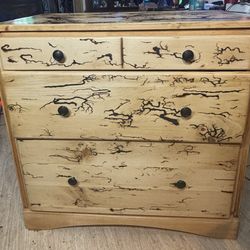 Fractal Burnt Dresser