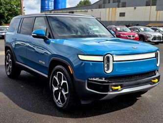2023 Rivian R1S