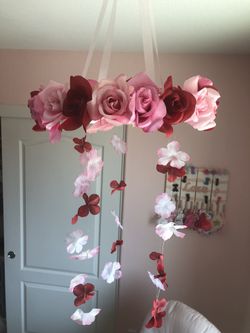 Flower crib mobile