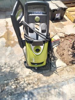 Pressure washer $150