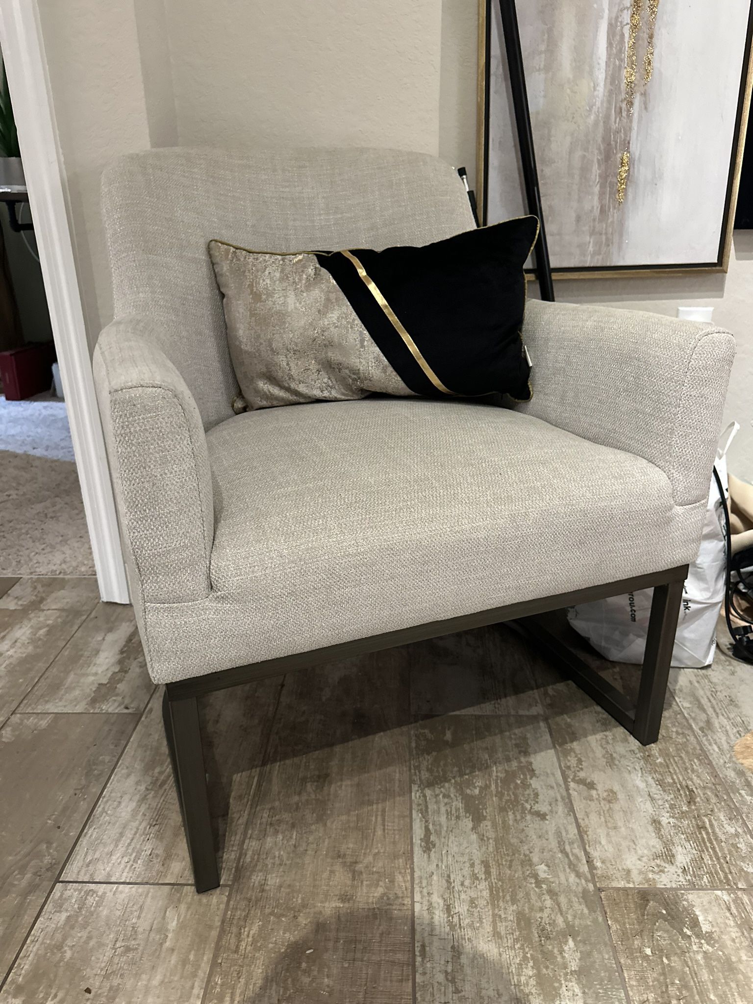 Accent Chair