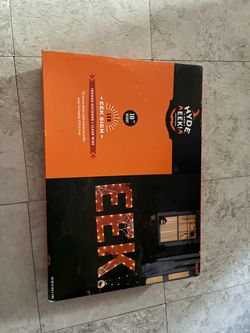 Hyde & EEK LED EEK Halloween Sign