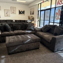 🛋️ 2 PC Sofa & Loveseat Set w/ Corduroy Pillows – $1399!
