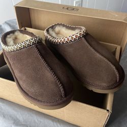 Kids UGG Slippers Size 1 Tasman 