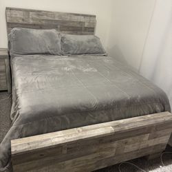 Full Size Bed With Box And Mattress
