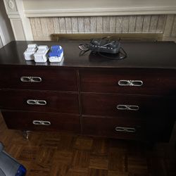 Free huntley dresser by thomasville furniture Free