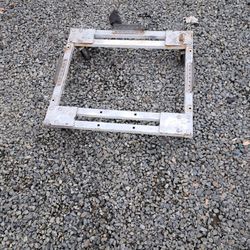 Metal Dolly 