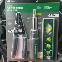 3 Piece Electricians Tool Set