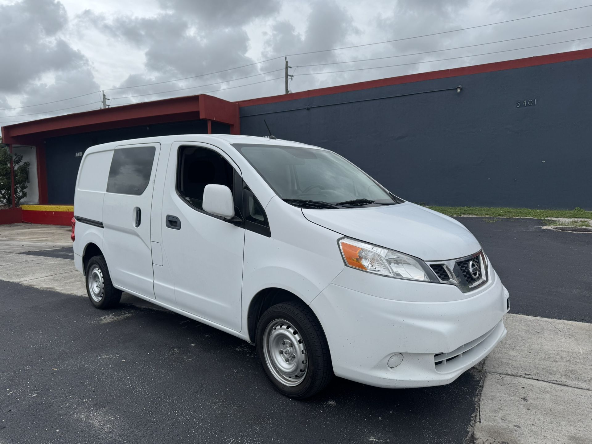 2018 Nissan Nv200