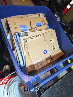 Free Boxes