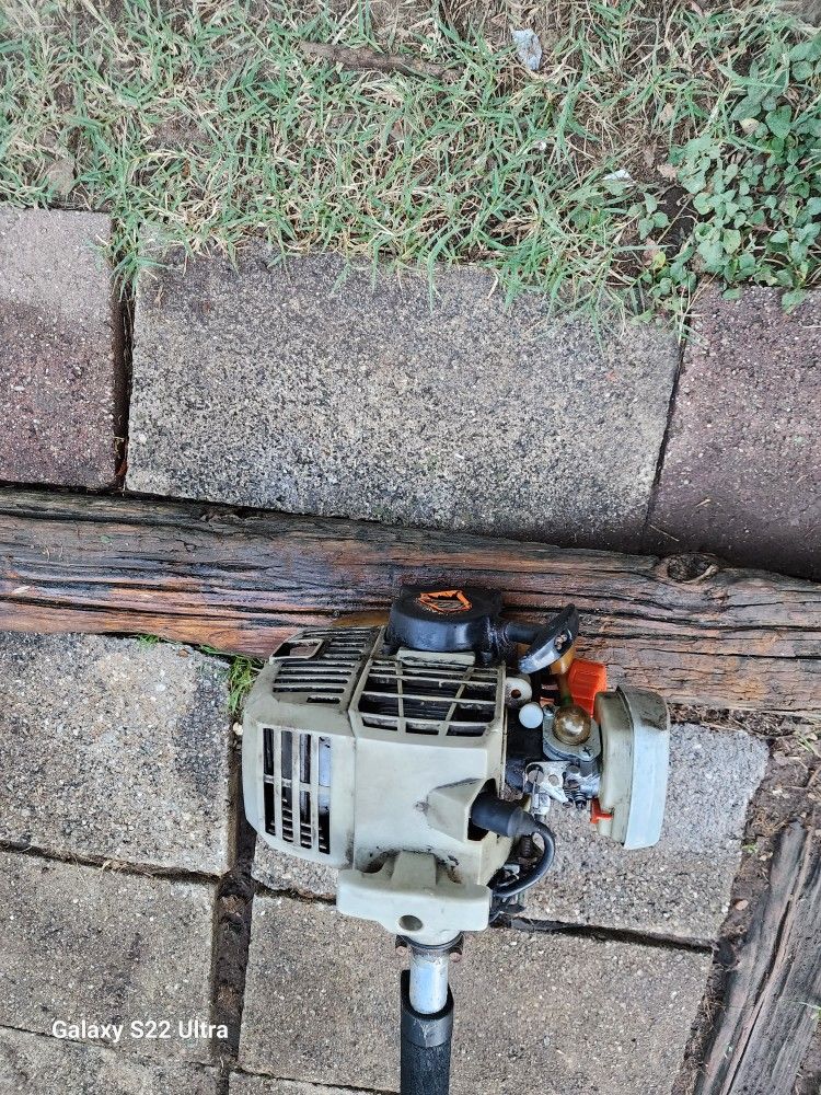 Echo SRM 2100 Weedeater for Sale in Dallas, TX OfferUp