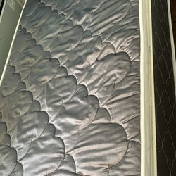 Twin Too matress with   Colchon twin