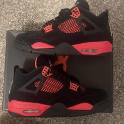 Jordan 4 Red Thunders 