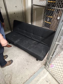 Black Futon