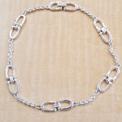 Silver Plated Horse Shoe Link Chocker 
