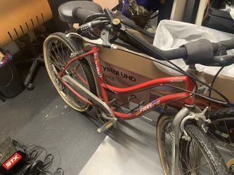 Red Fiore Cruiser Bike 