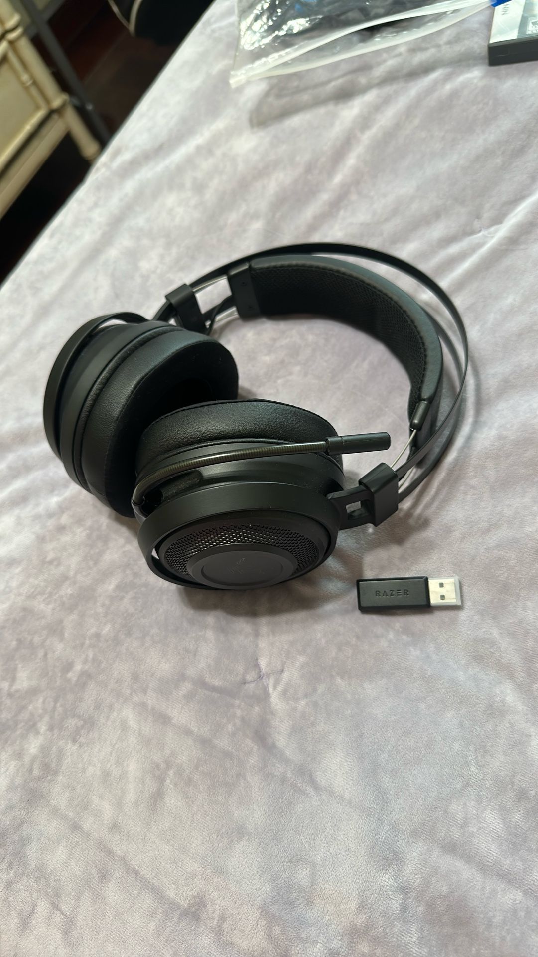 Razer Nari Essential Gaming Headset