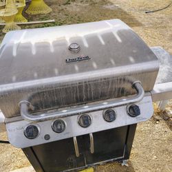 Gas Grill And Patio Set 