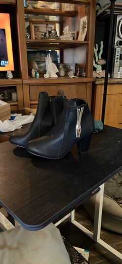 Women’s boots