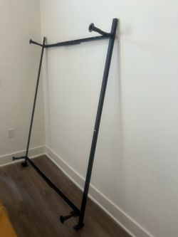 $25 BED FRAME