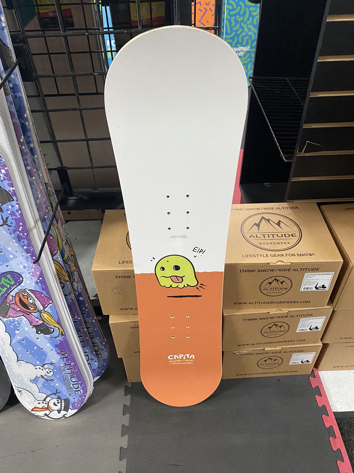 Capita Kids 105 Snowboard Certified With Warranty for Sale in Las Vegas