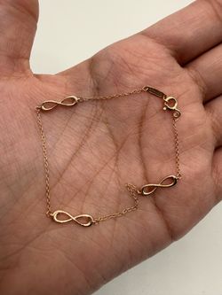 18k tiffany & co bracelet 6” inches