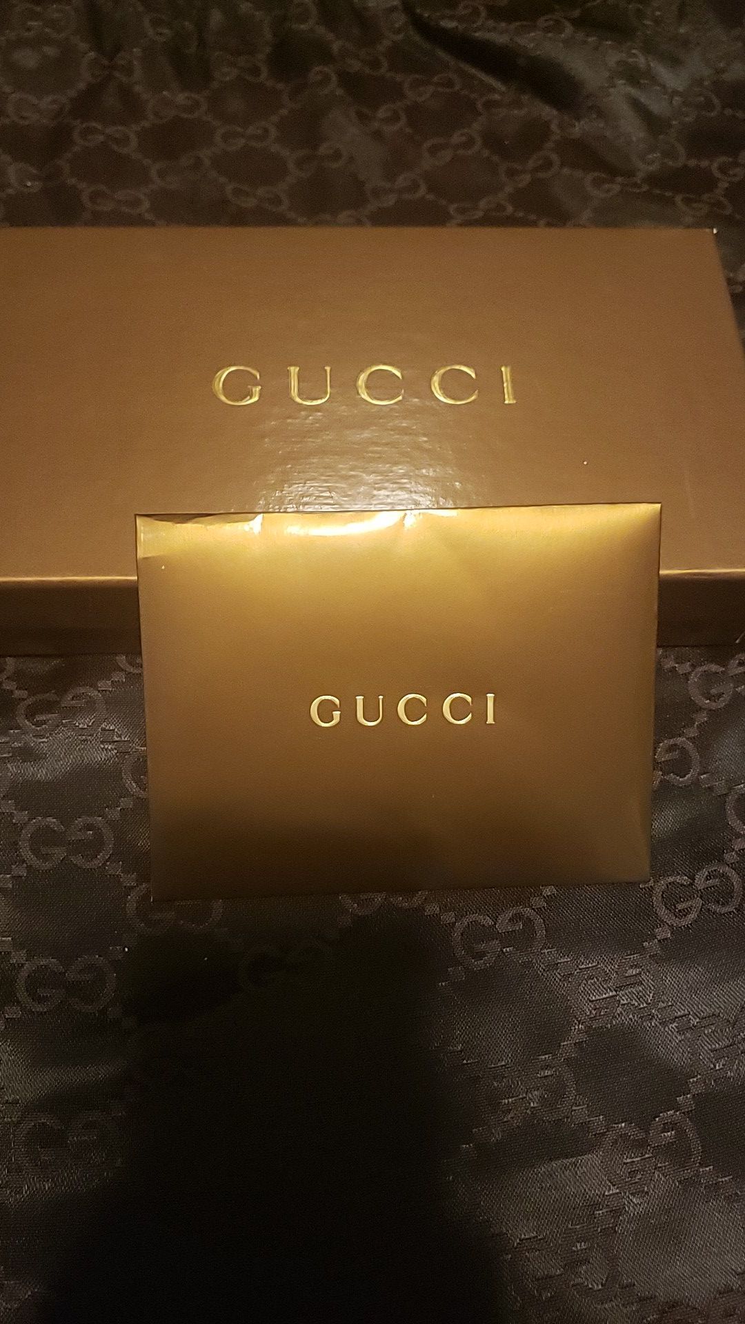100% AUTHENTIC GUCCI WALLET