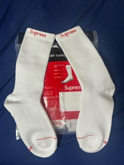 Supreme socks